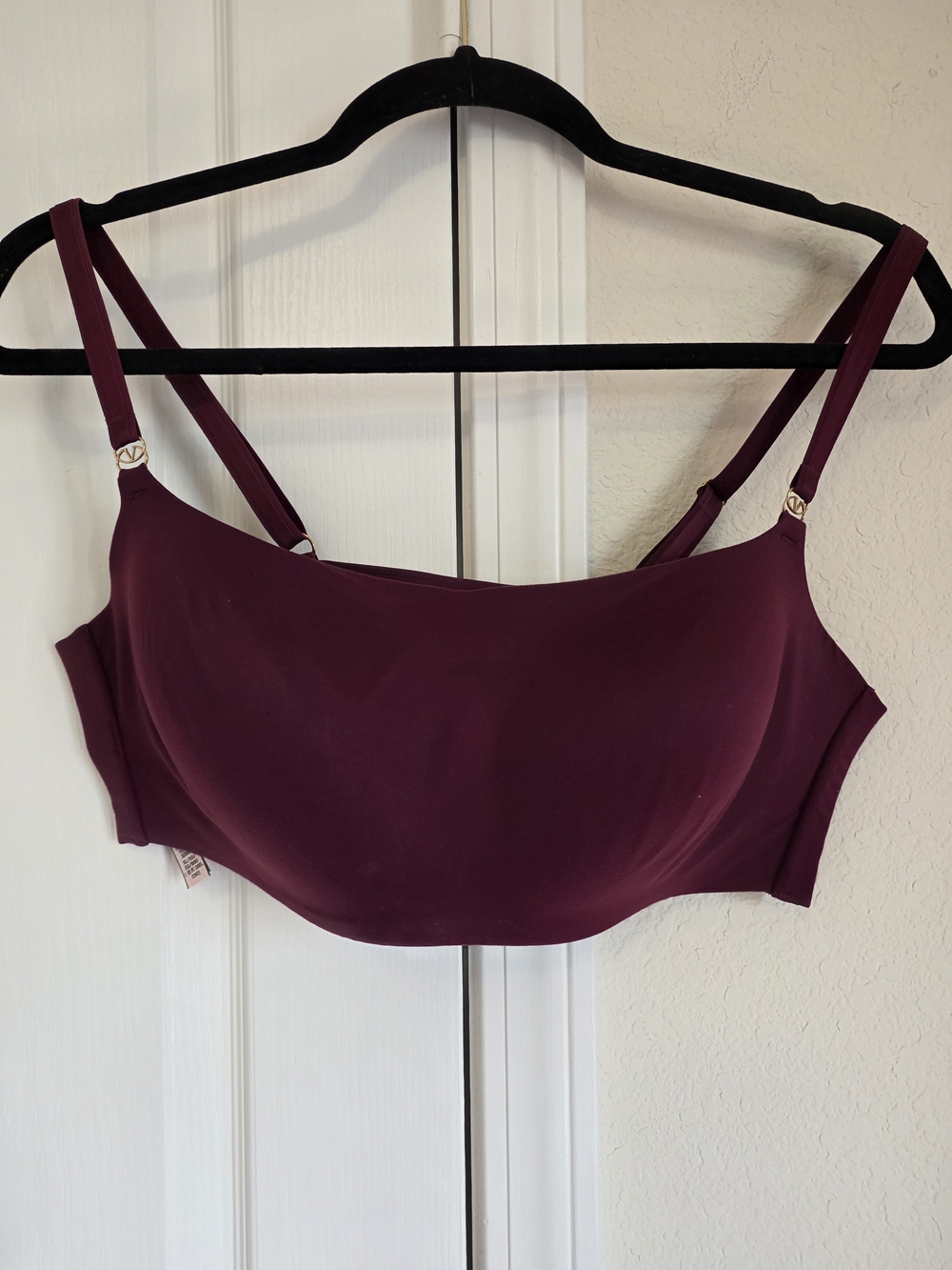 Victoria's Secret Wireless Bralette in Deep Plum